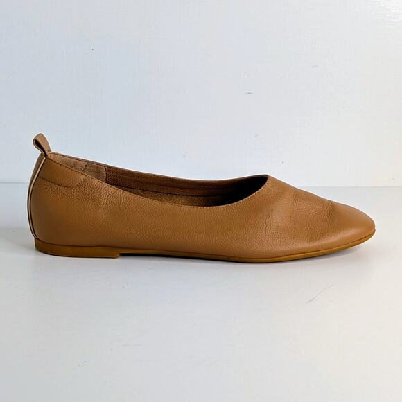 Everlane Shoes Day Glove Womens 8.5* Tan Flats Slip On Leather Rubber Sole - Picture 7 of 13